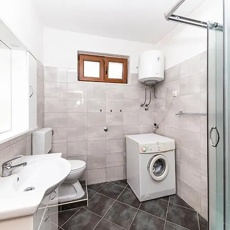 Apartment Palada House With A Private Pool *